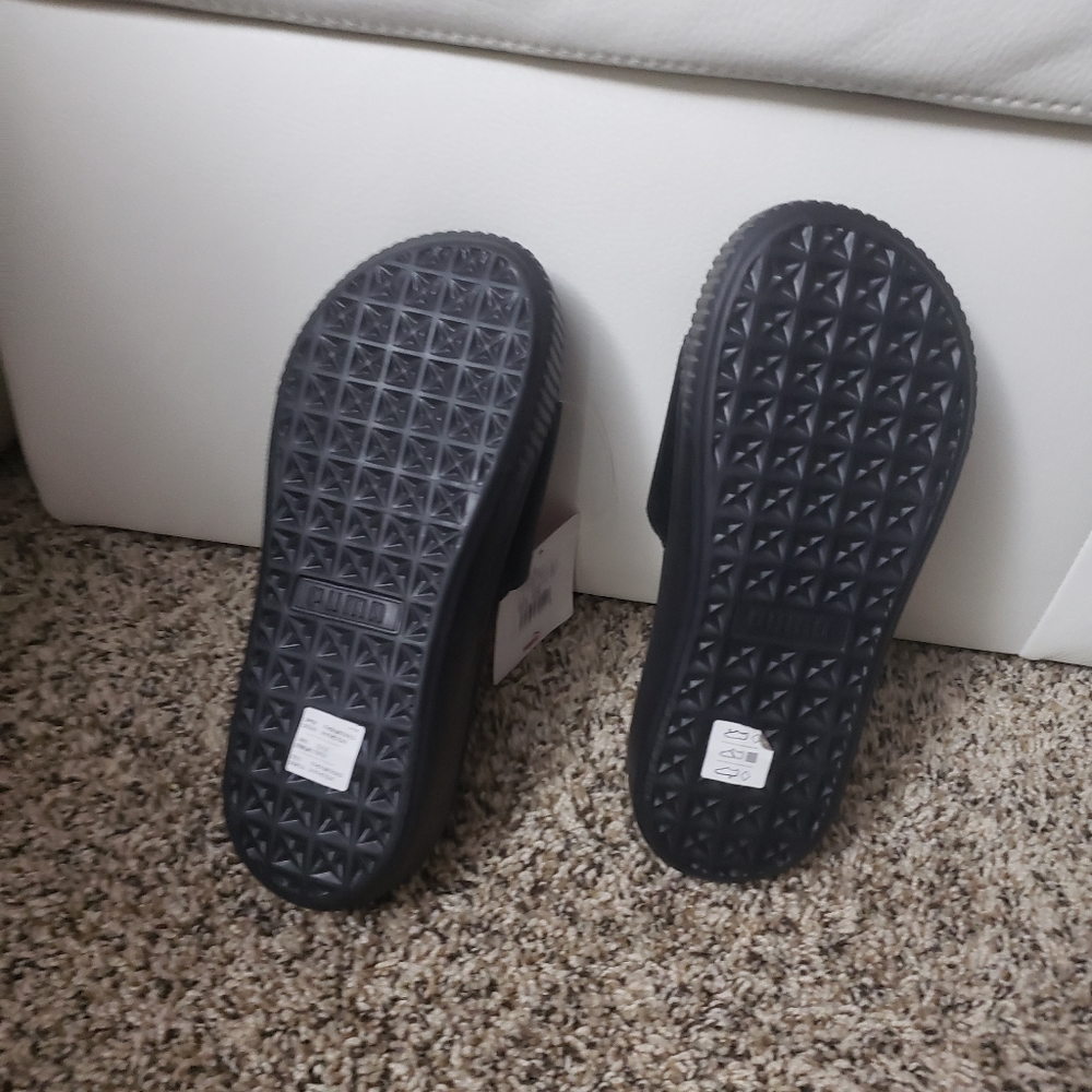 Puma slider - Picture 2 of 2